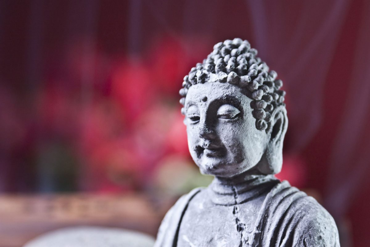 serene_buddha_detail